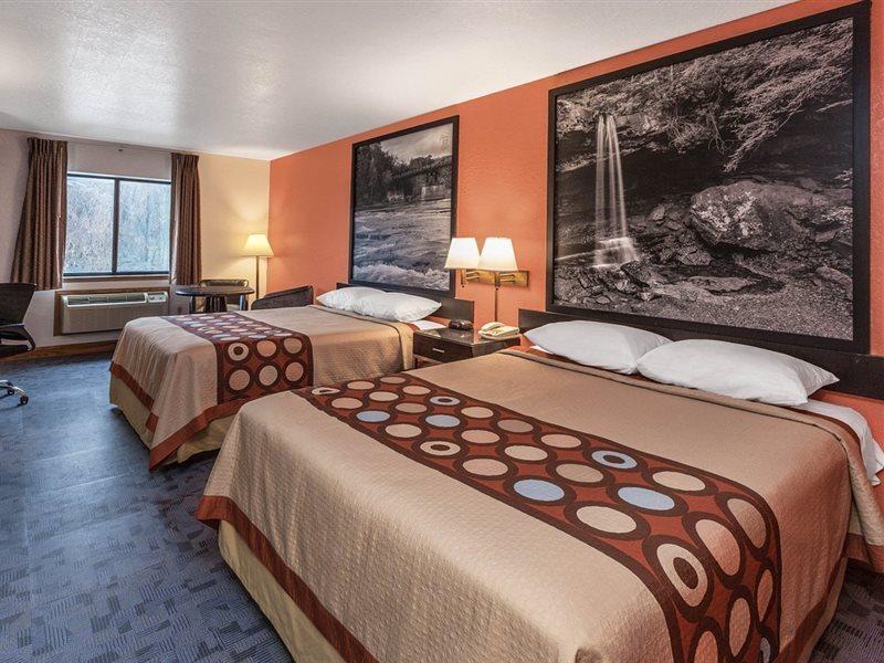 Hotel Super 8 By Wyndham Uniontown Pa Zewnętrze zdjęcie