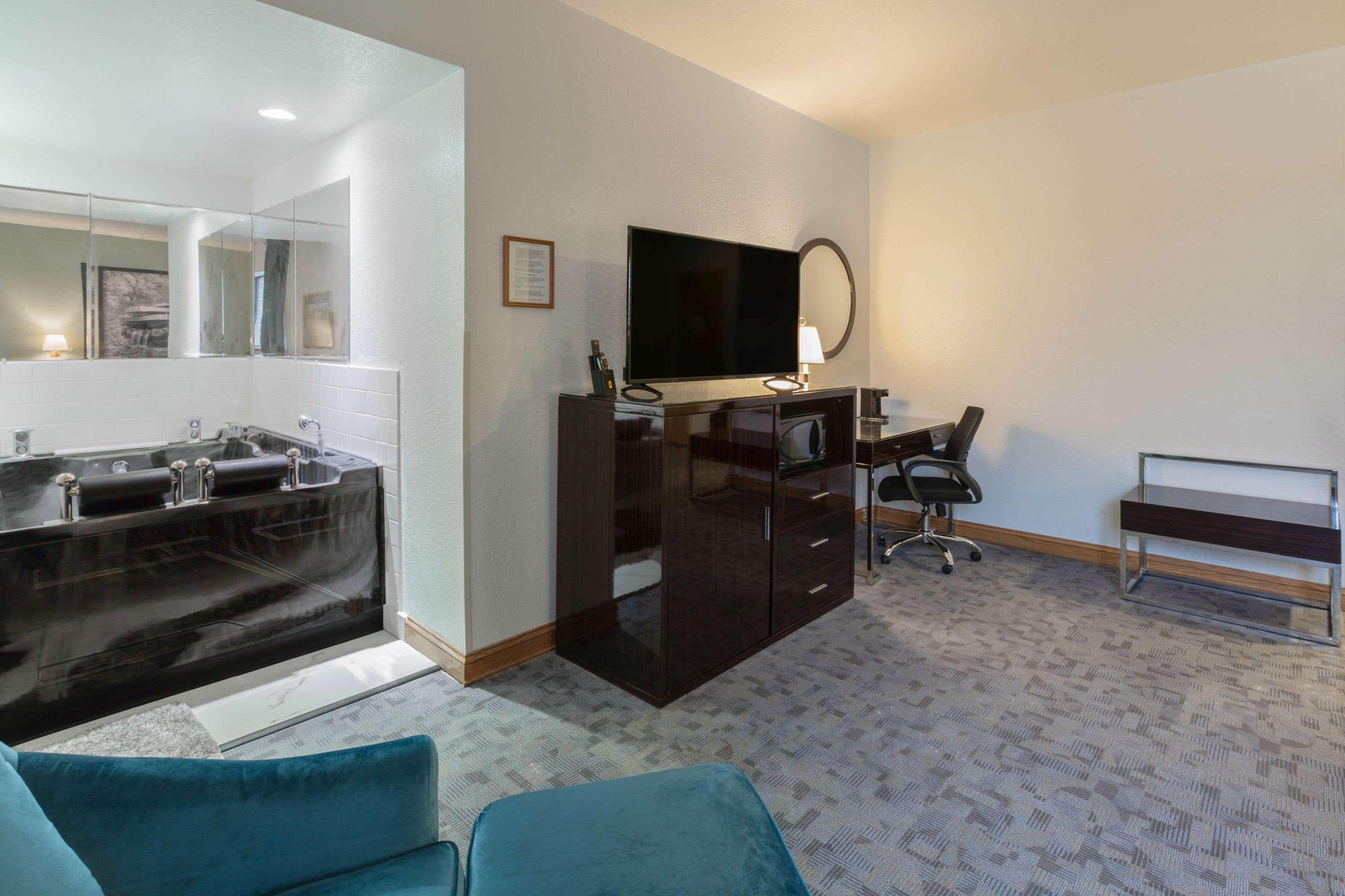 Hotel Super 8 By Wyndham Uniontown Pa Zewnętrze zdjęcie